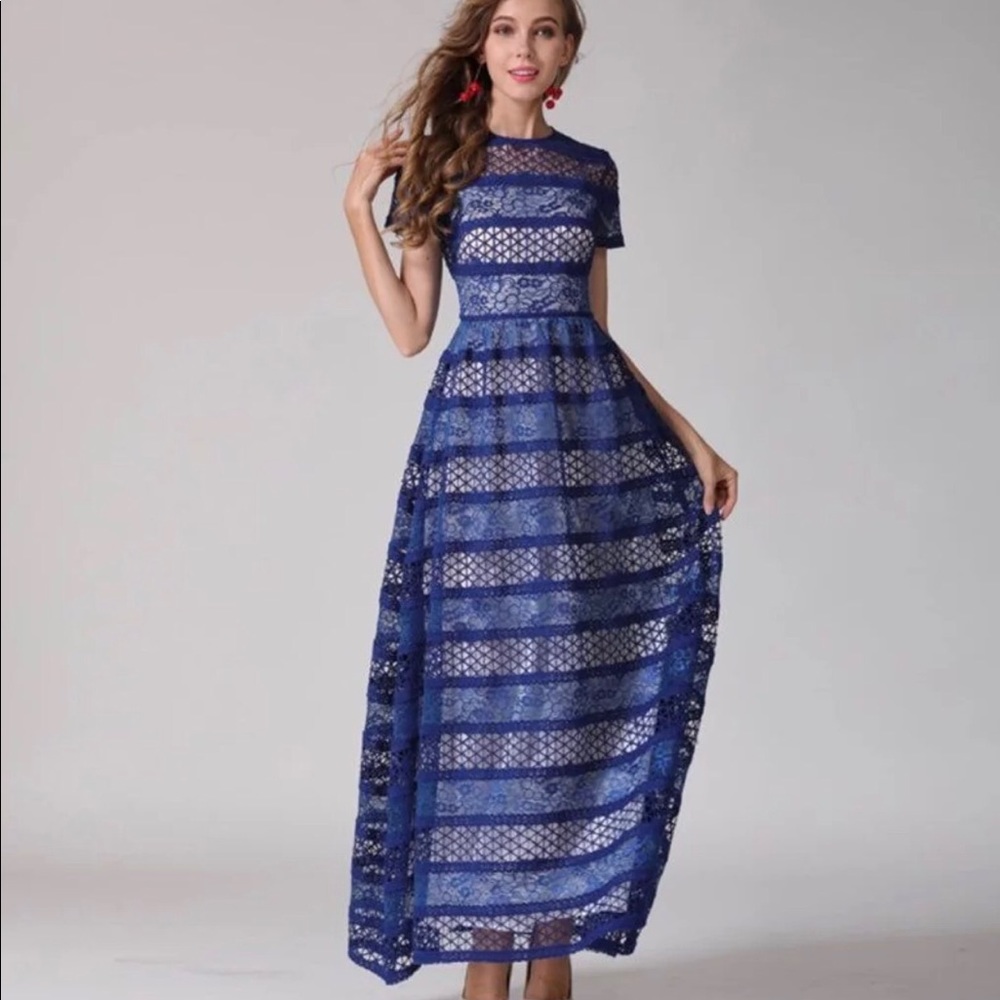 Lace maxi short sleeve dress 8